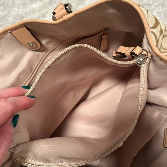 Coach Tan and Pink Women's Bag - Picture 12 of 14